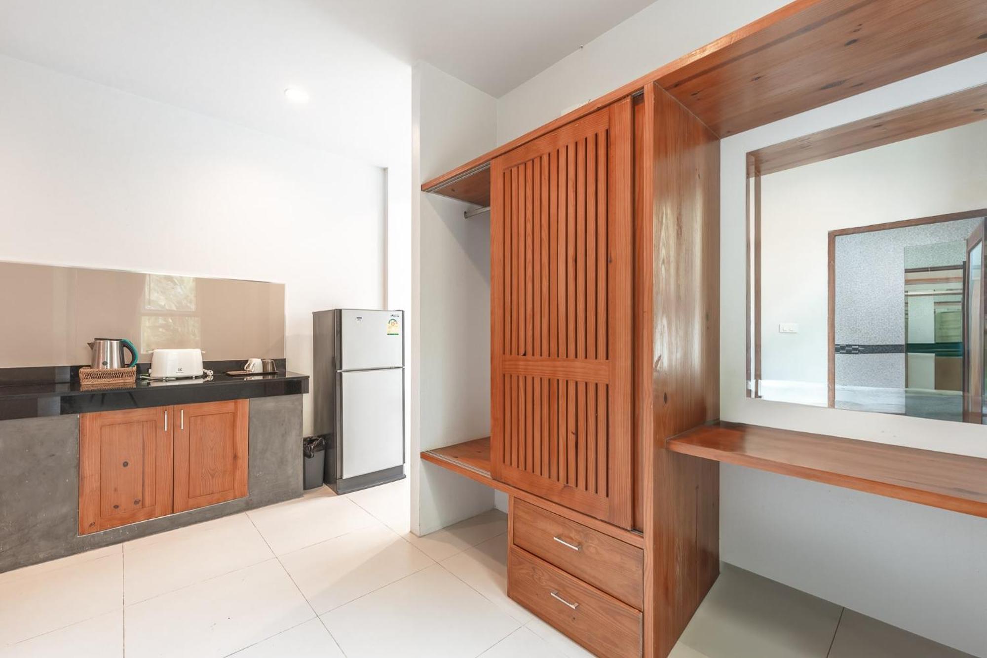 Aparthotel Little Kamala Hill Zewnętrze zdjęcie